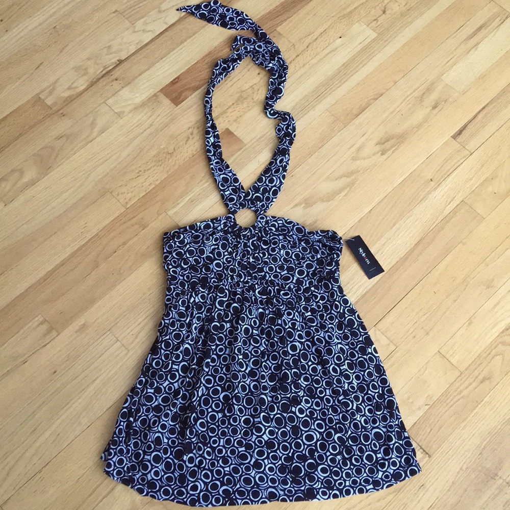 Halter top black/white abstract print black lining